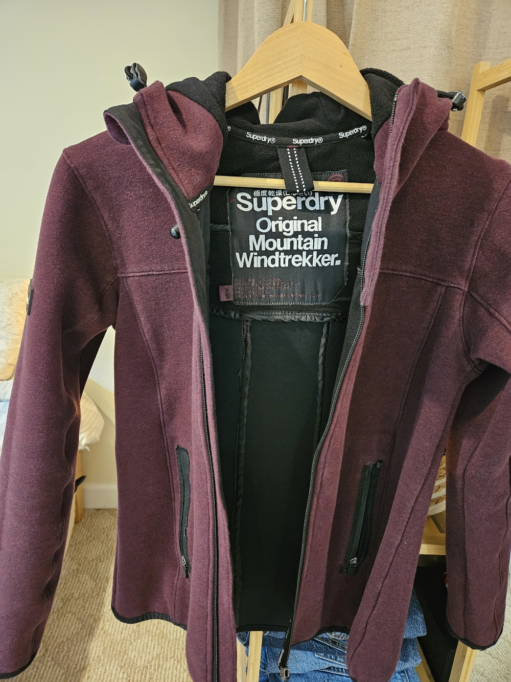 Superdry Women's Original Mountain Windtrekker Jacket in Plum